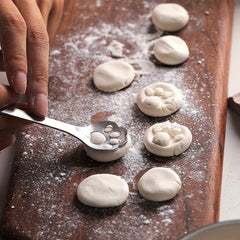 Silvery Cat Claw Spoon Made of 304 Stainless Steel, Pack of 1