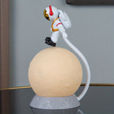 New exotic space astronaut night light, table ornament reading lamp, table lamp, table lamp