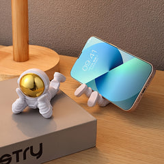 Astronaut-Themed Phone Stand - Desktop Decorative Figurine Holder - Creative Smartphone Desk Accessory