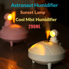The Ultimate 290ML Portable Cool Mist Humidifier with Sunset Lamp and Astronaut Design
