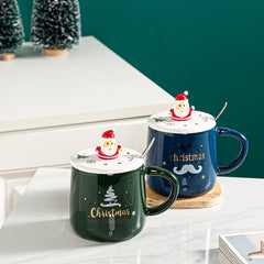 Ceramic Lidded Mug - Christmas Themed Coffee and Tea Cup, Perfect as a Festive Holiday Cup Gift